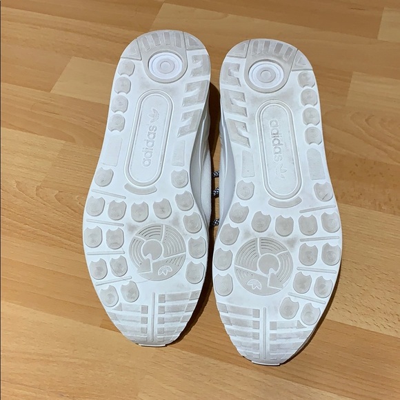 Adidas shoes - Picture 11 of 14